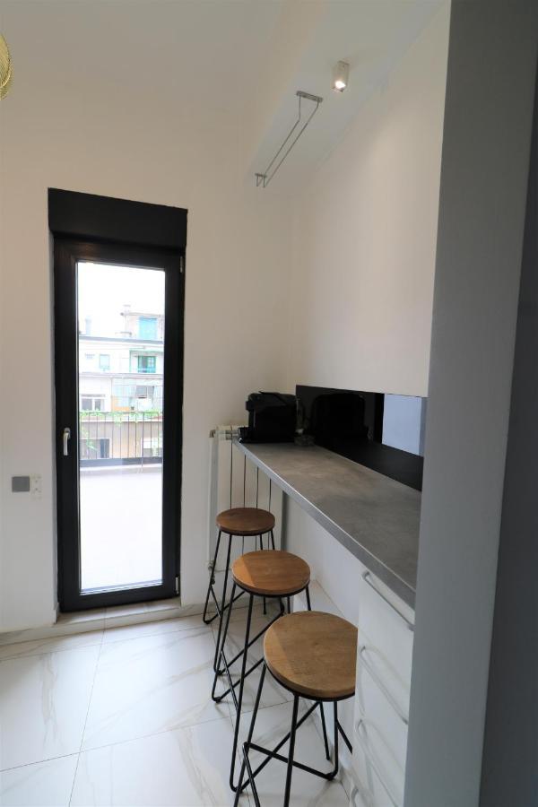 Deluxe Skyline Retreat Studio - Old Town Bucharest Exterior photo